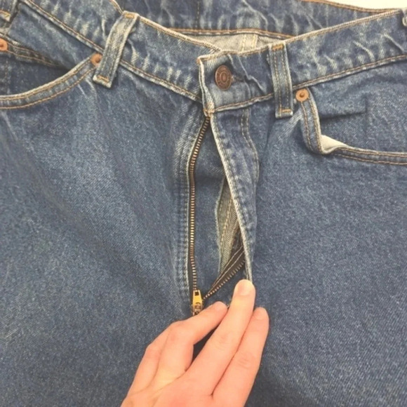 EUC Vintage Levi's 505 Men's Size 36x32 - Picture 5 of 5